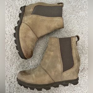 Sorel Joan of Arctic Wedge - Size 7.5
